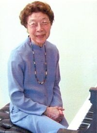 爱子馆她的钢琴