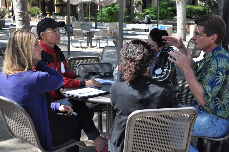 2012年江南娱乐手机app下载德Anza校区召开