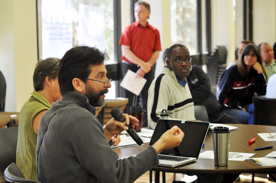 2013年江南娱乐手机app下载德Anza校区召开