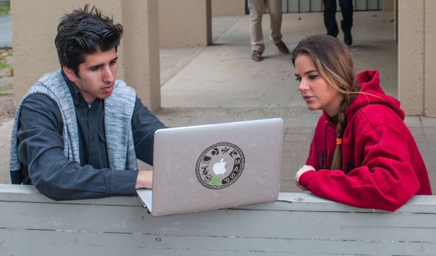 占位符的默认文本