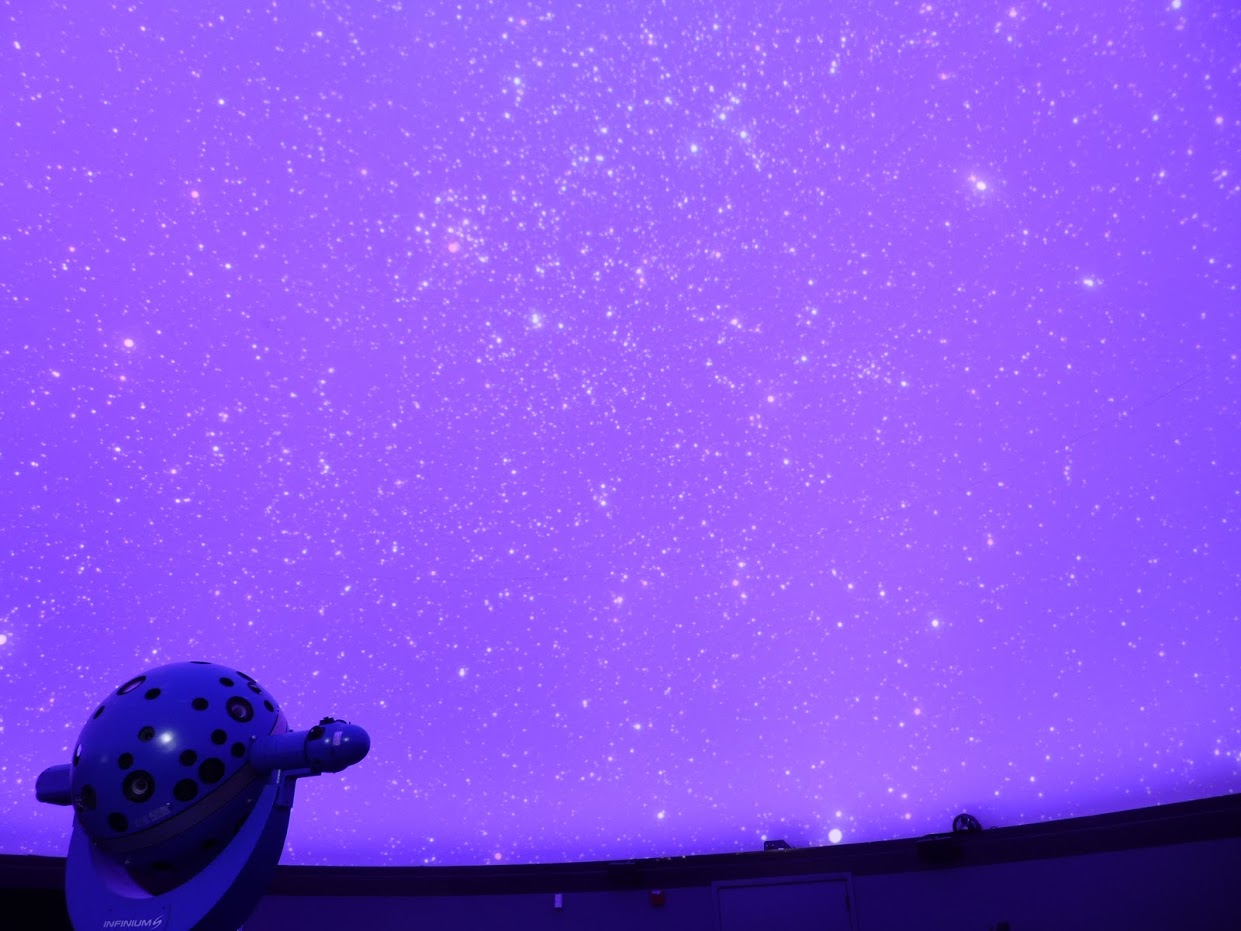 紫英飞纳姆星球的恒星
